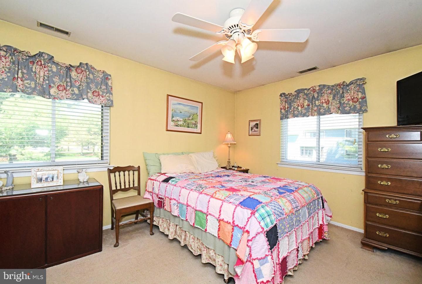 216 Stockton Court photo 25