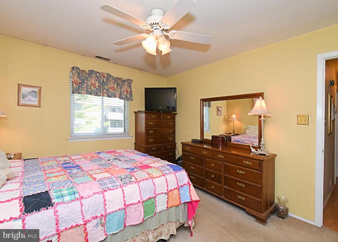 216 Stockton Court photo 26