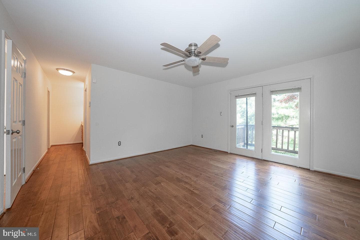 9315 Eagle View Drive photo 29