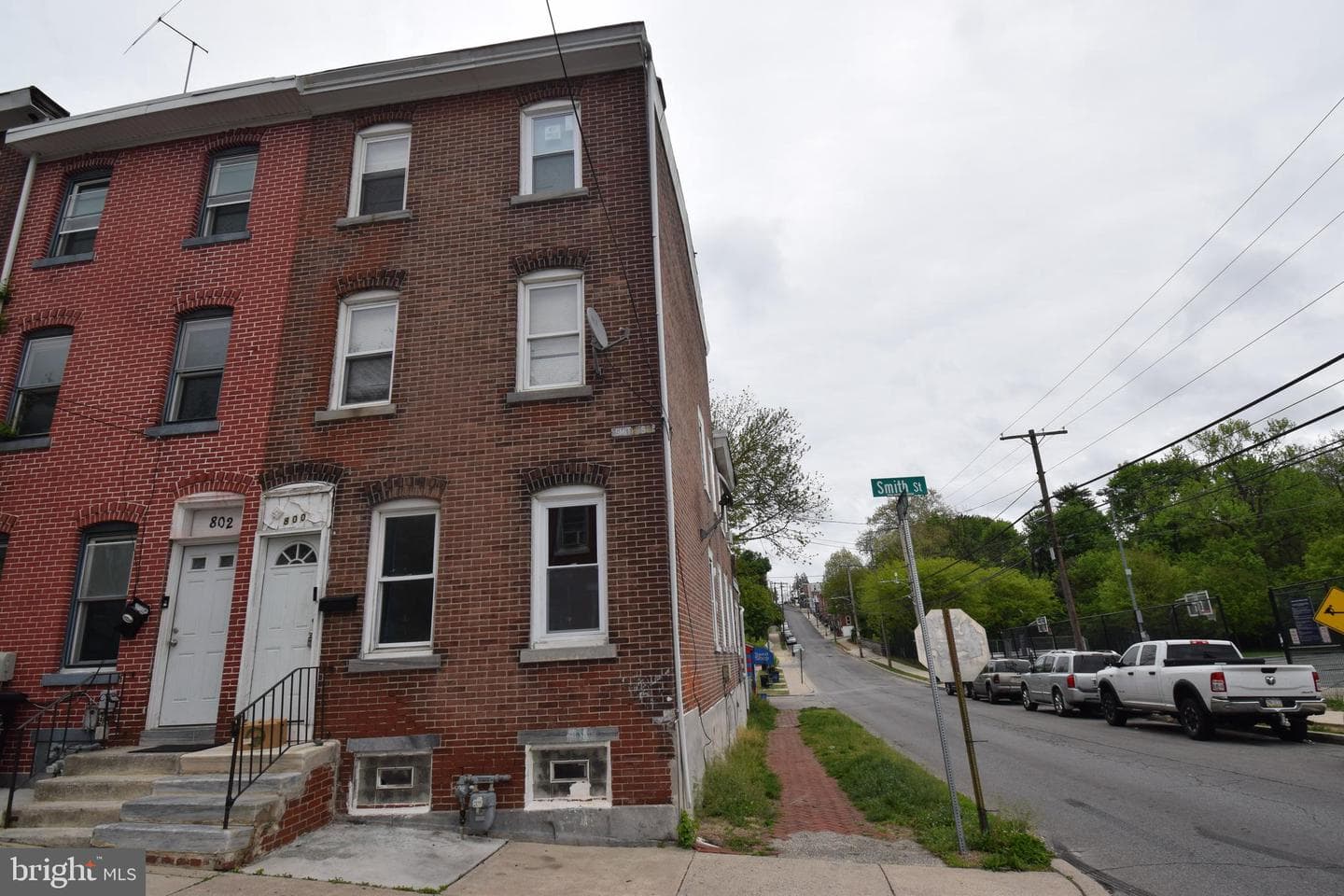800 Smith Street photo 4