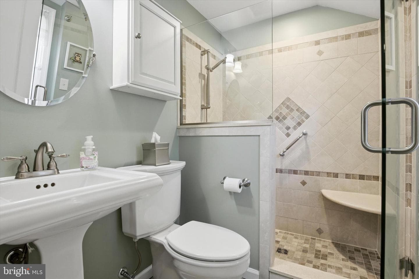 552 School House Lane photo 22