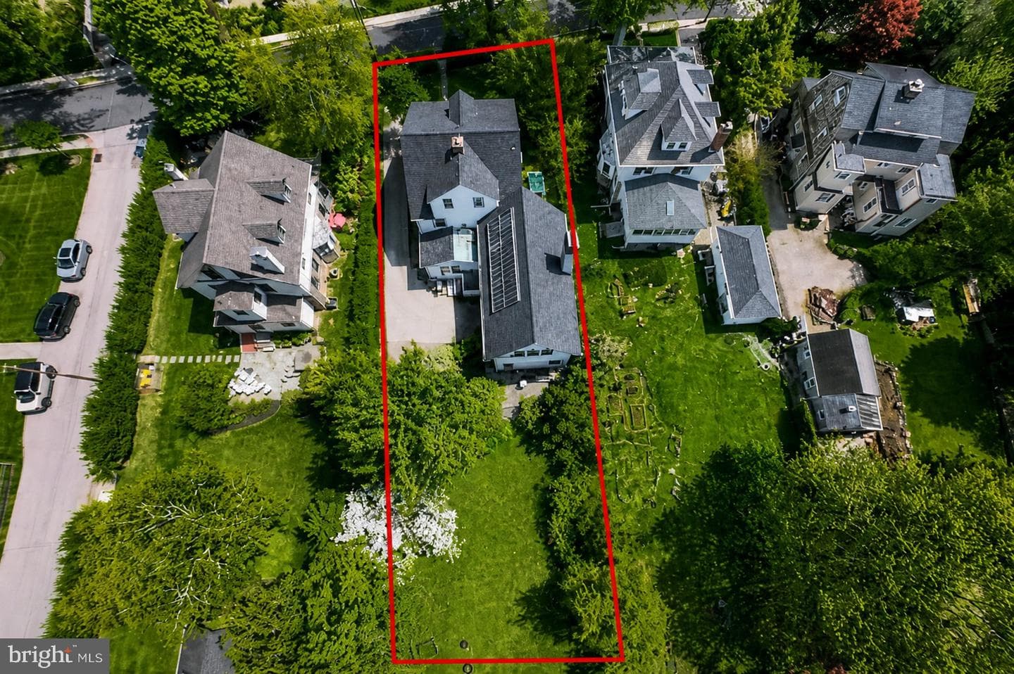 114 Llanfair Road photo 3