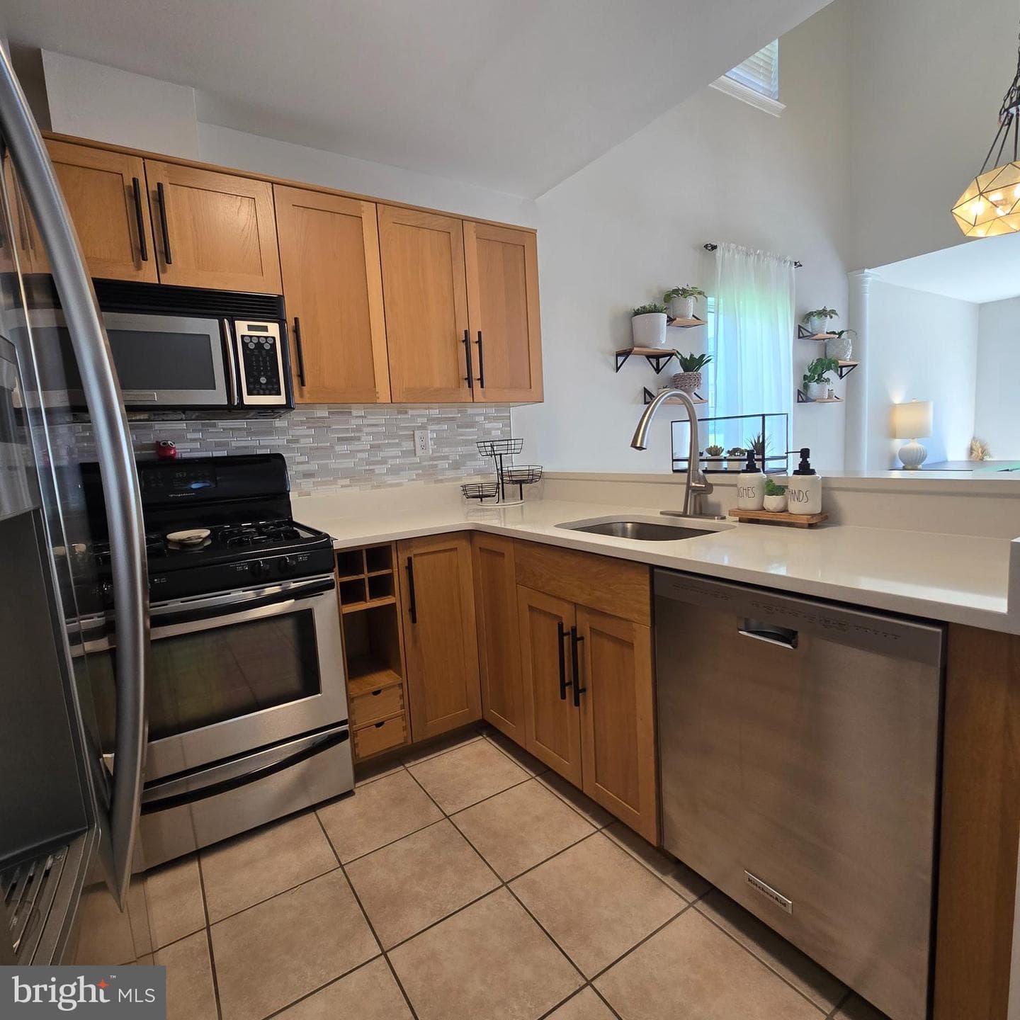 3400 Carriage Court photo 6