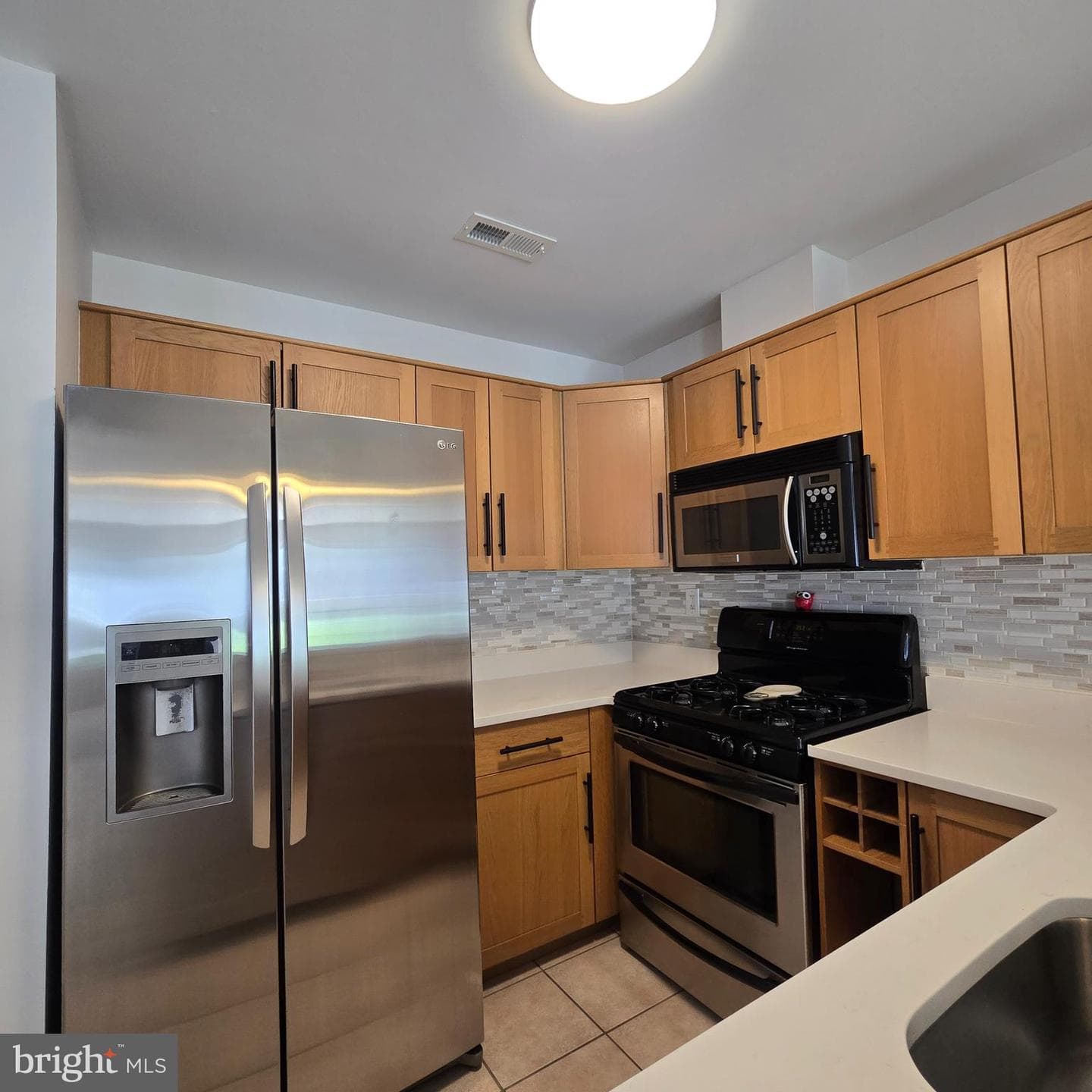 3400 Carriage Court photo 8