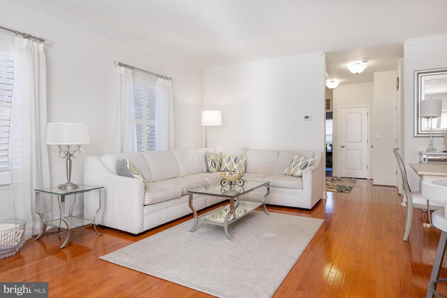 202 Holbrook Lane photo 9