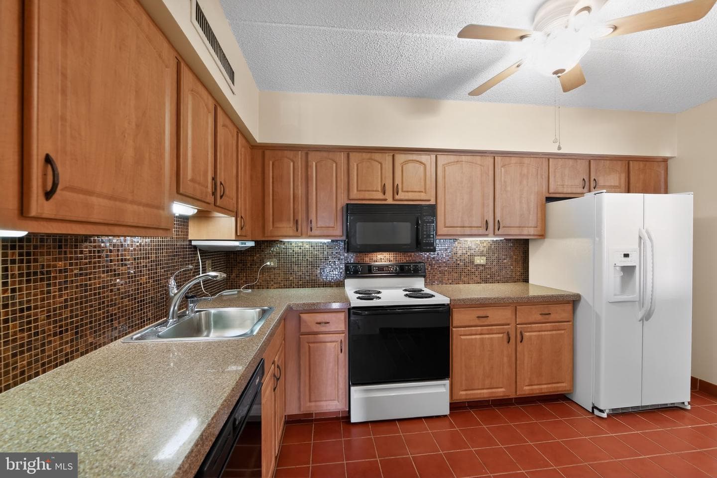20724 Valley Forge Circle #724 photo 19