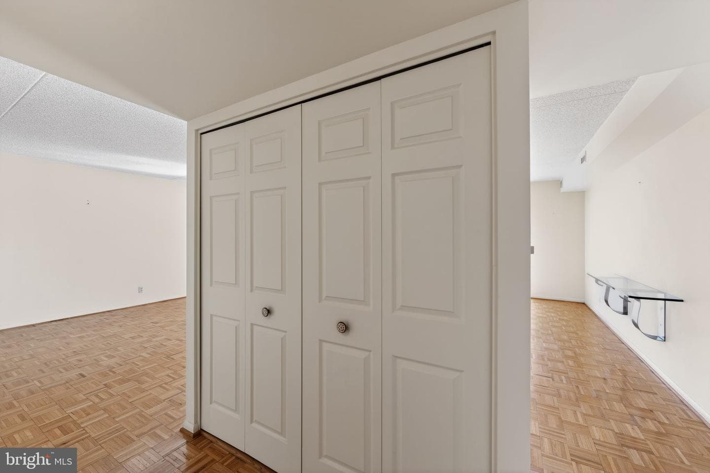 20724 Valley Forge Circle #724 photo 22
