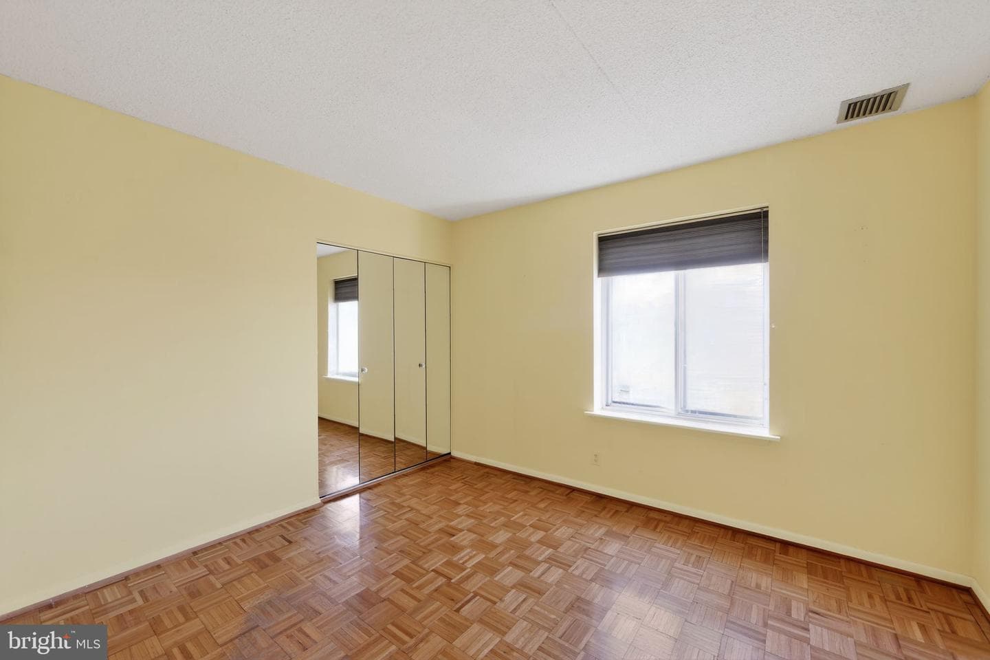 20724 Valley Forge Circle #724 photo 32