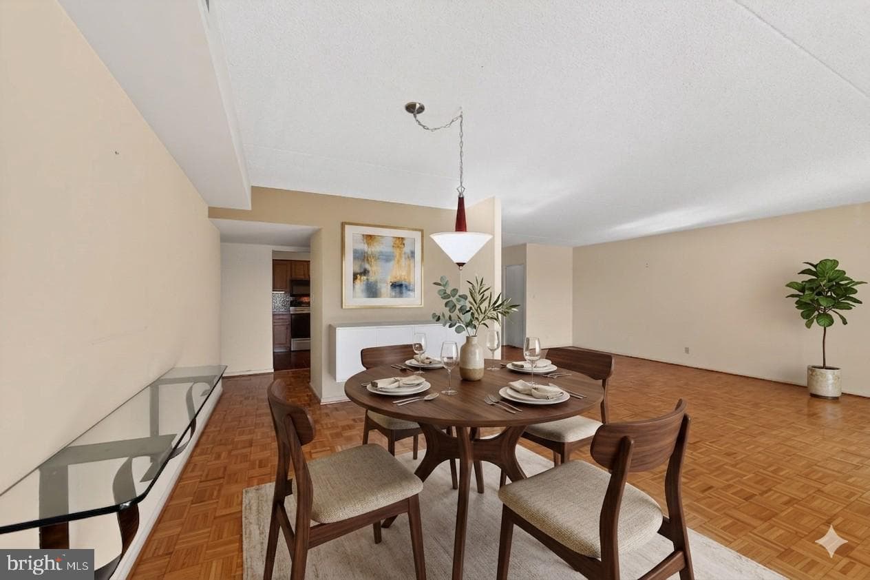 20724 Valley Forge Circle #724 photo 7