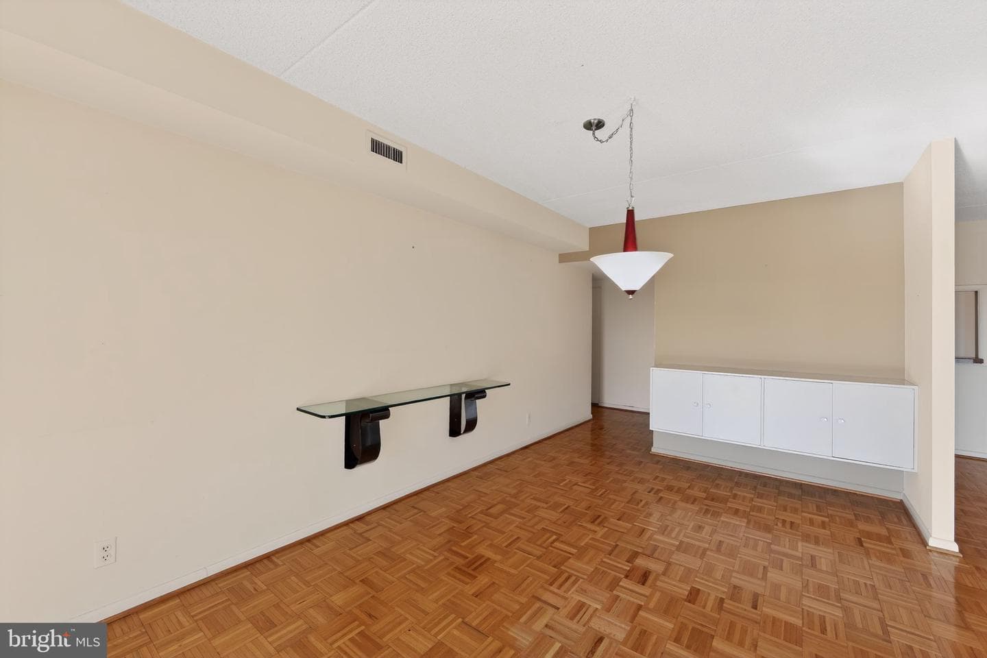 20724 Valley Forge Circle #724 photo 9