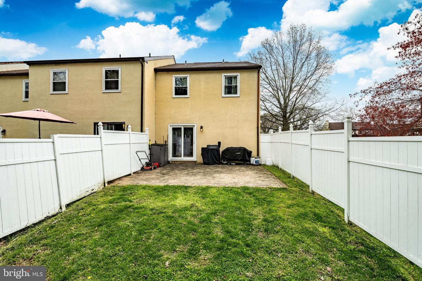 758 Sandra Lane photo 18