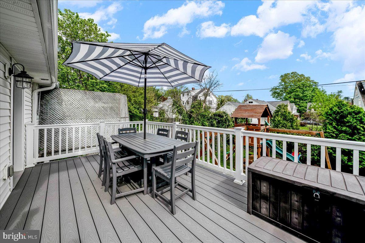 308 Chestnut Avenue photo 24