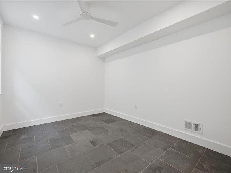 318 Dudley Avenue photo 33