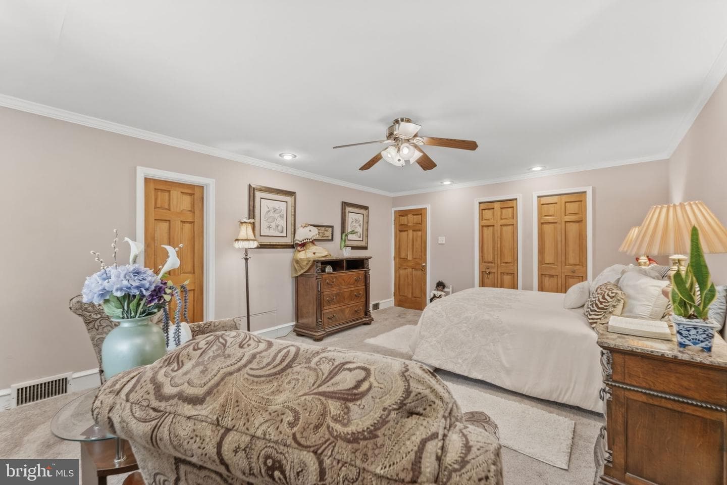 209 Windsor Avenue photo 25
