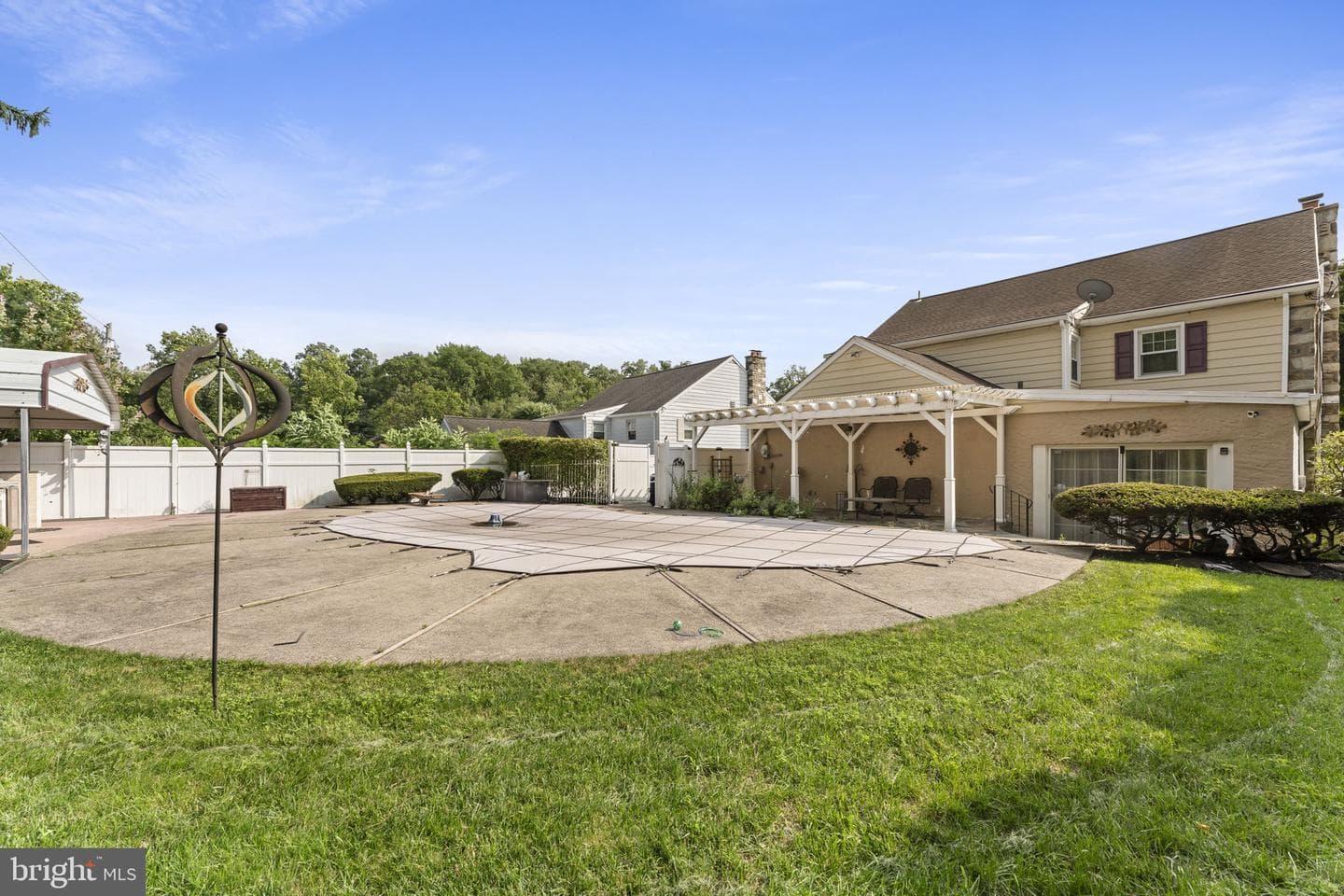 209 Windsor Avenue photo 36