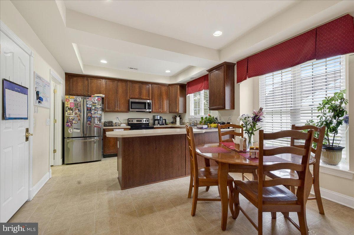 377 Brittany Court photo 10