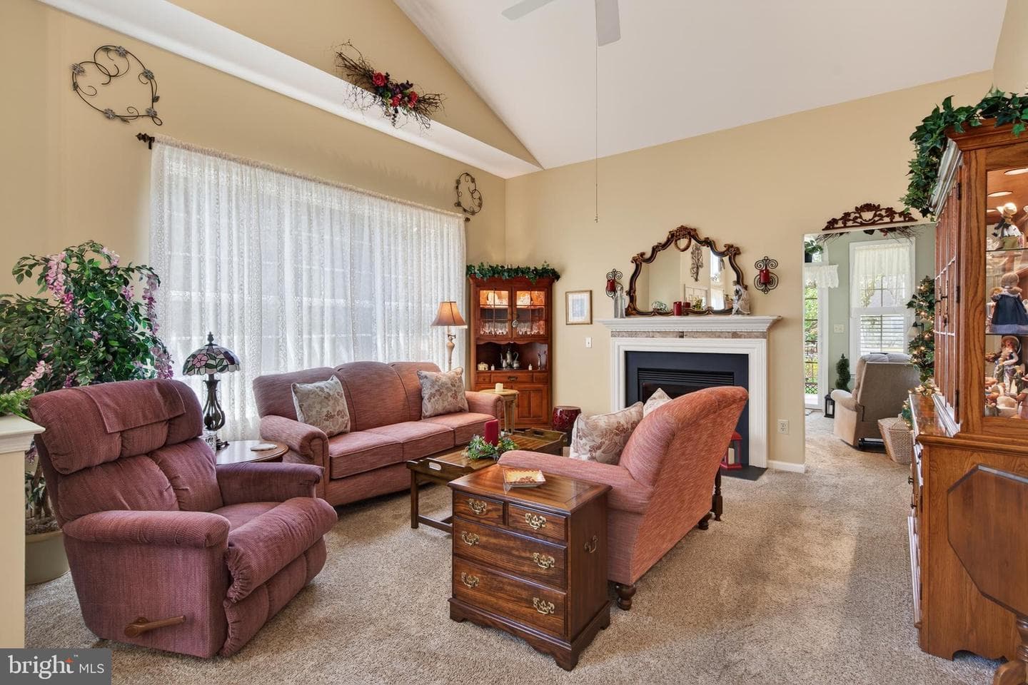 192 Providence Lane photo 8