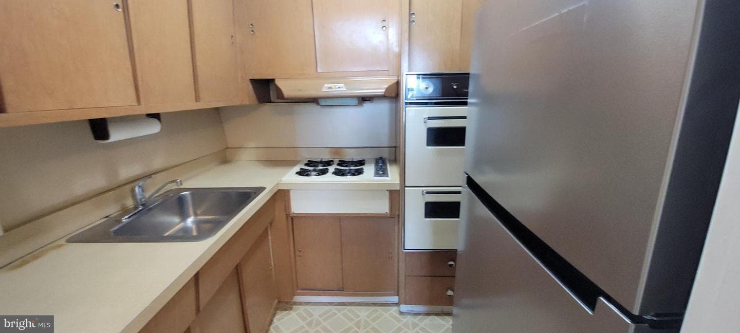 7900 Old York Road #505-A photo 5