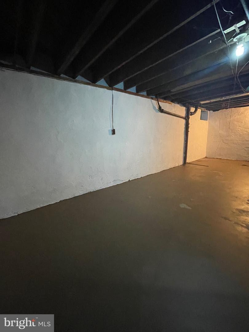 119 Robbins Avenue photo 49