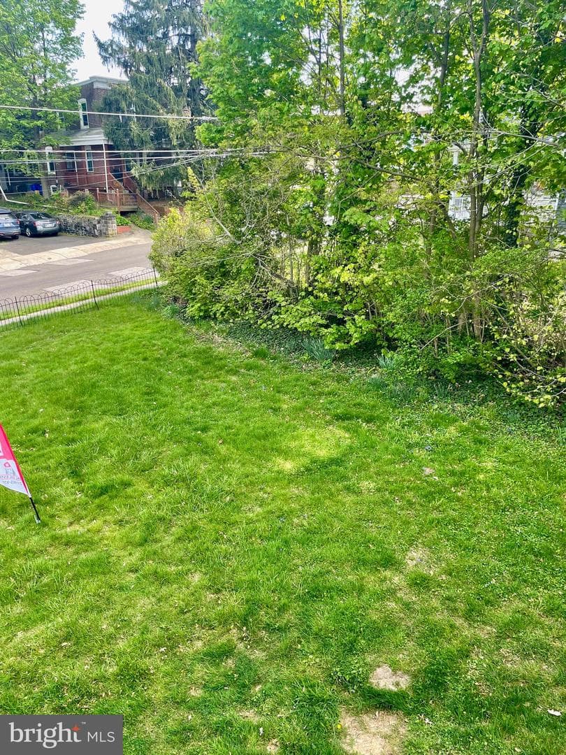 119 Robbins Avenue photo 53