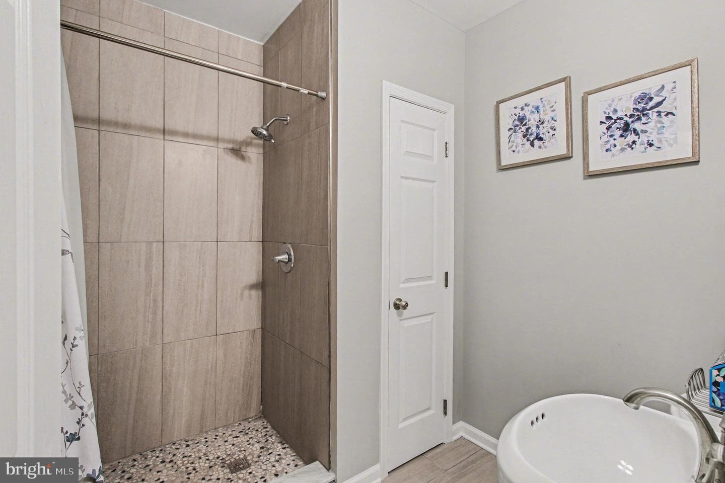 2106 Peregrine Circle photo 37