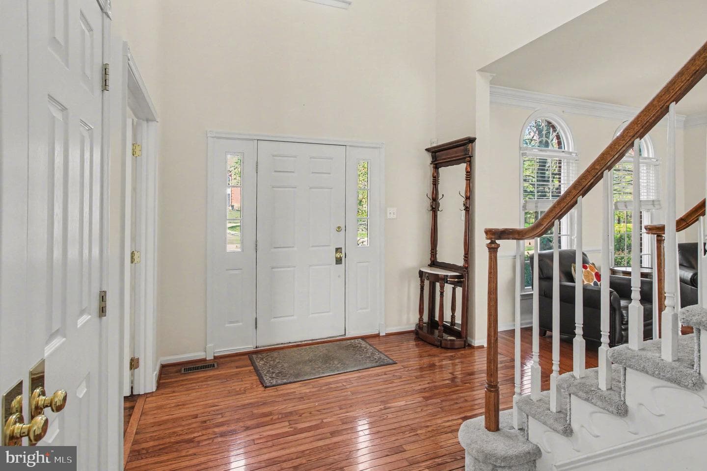 2106 Peregrine Circle photo 6