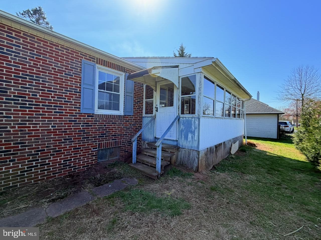 318 Chestnut Street photo 28