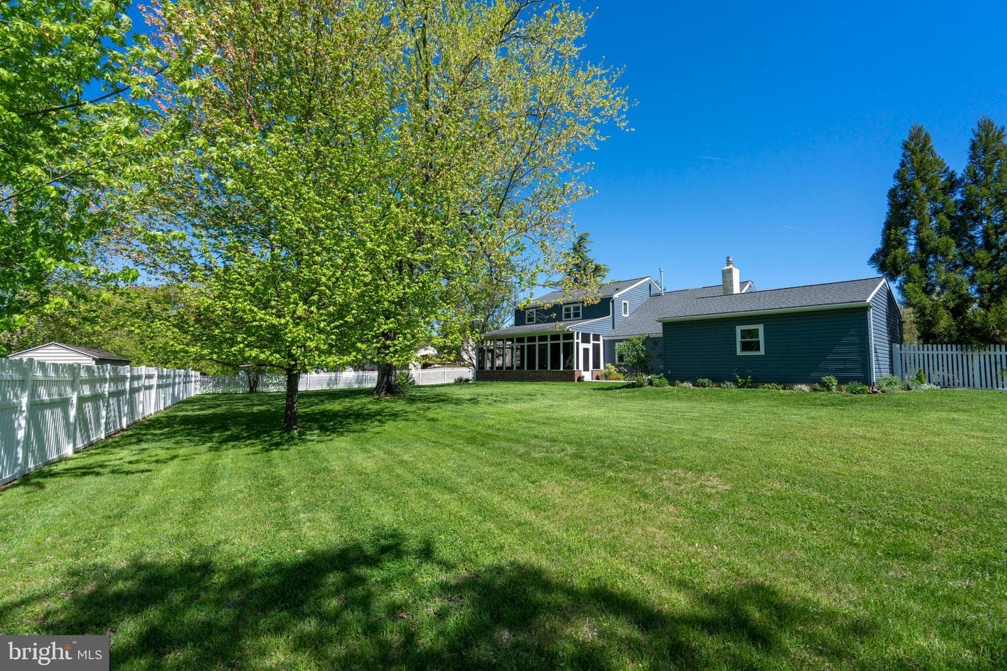 107 Hemlock Drive photo 53