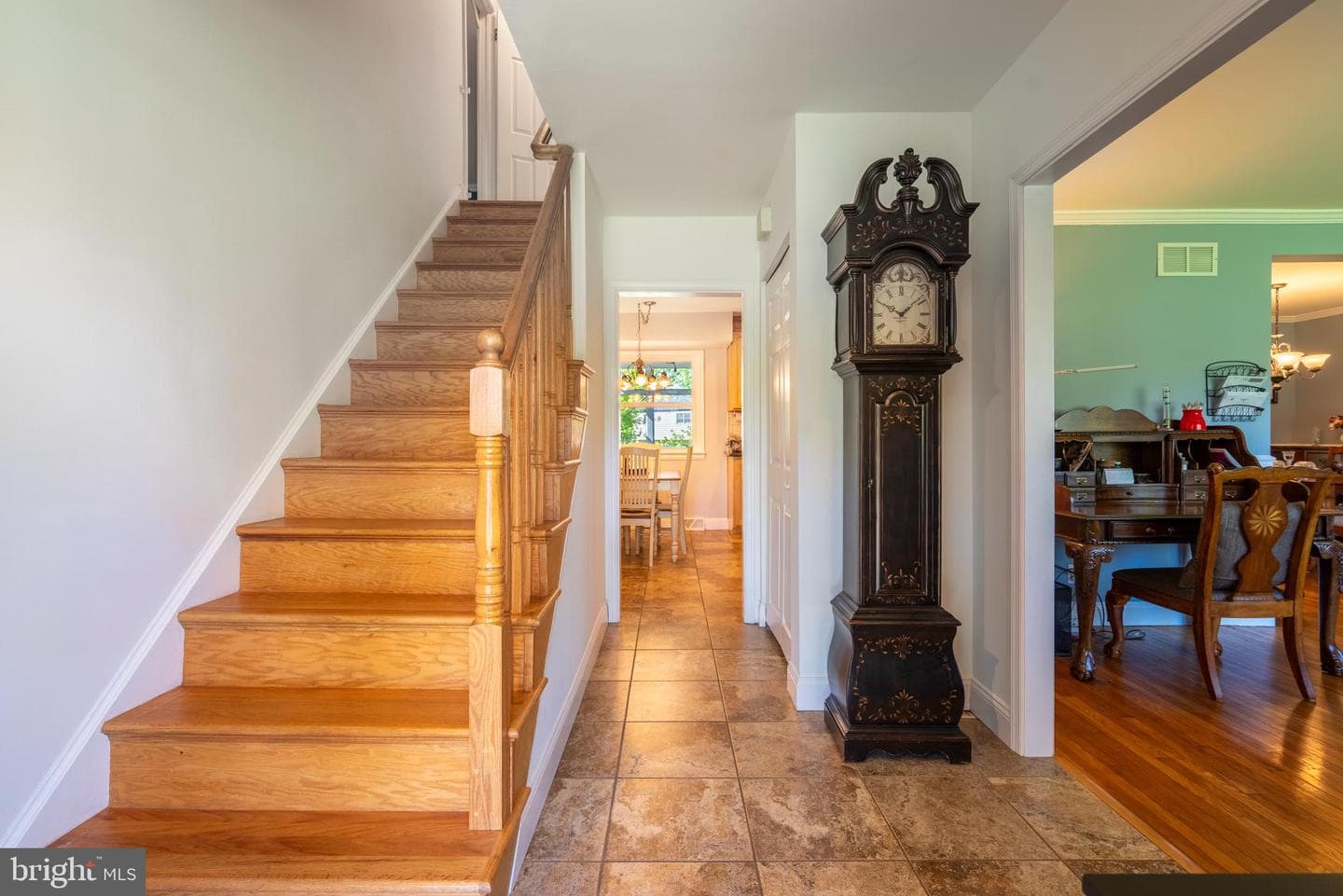 107 Hemlock Drive photo 6
