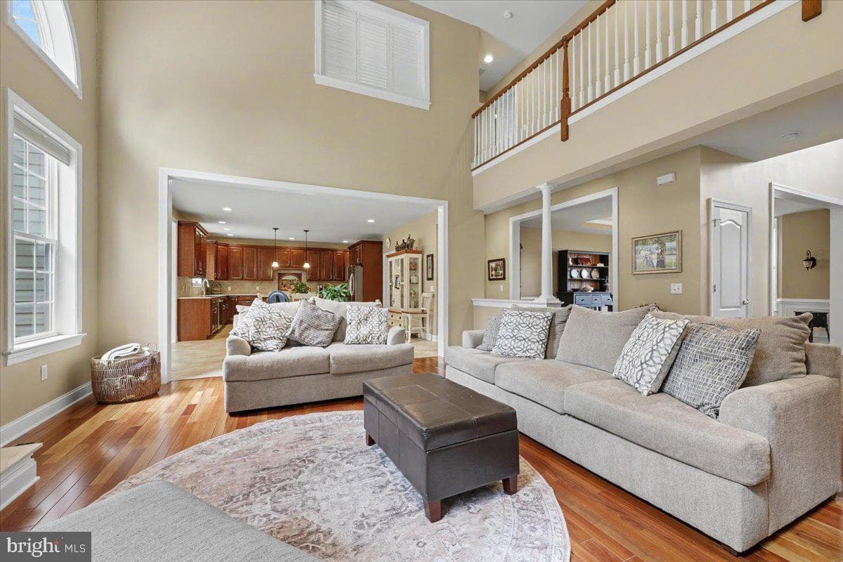 108 Matthew Lane photo 11
