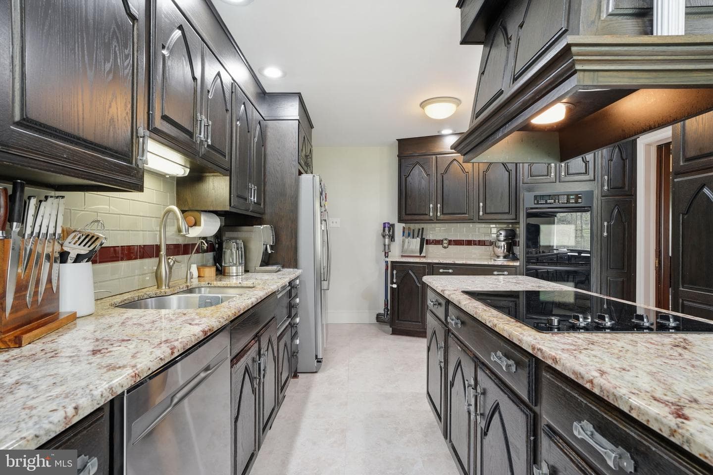 448 Moredon Road photo 14