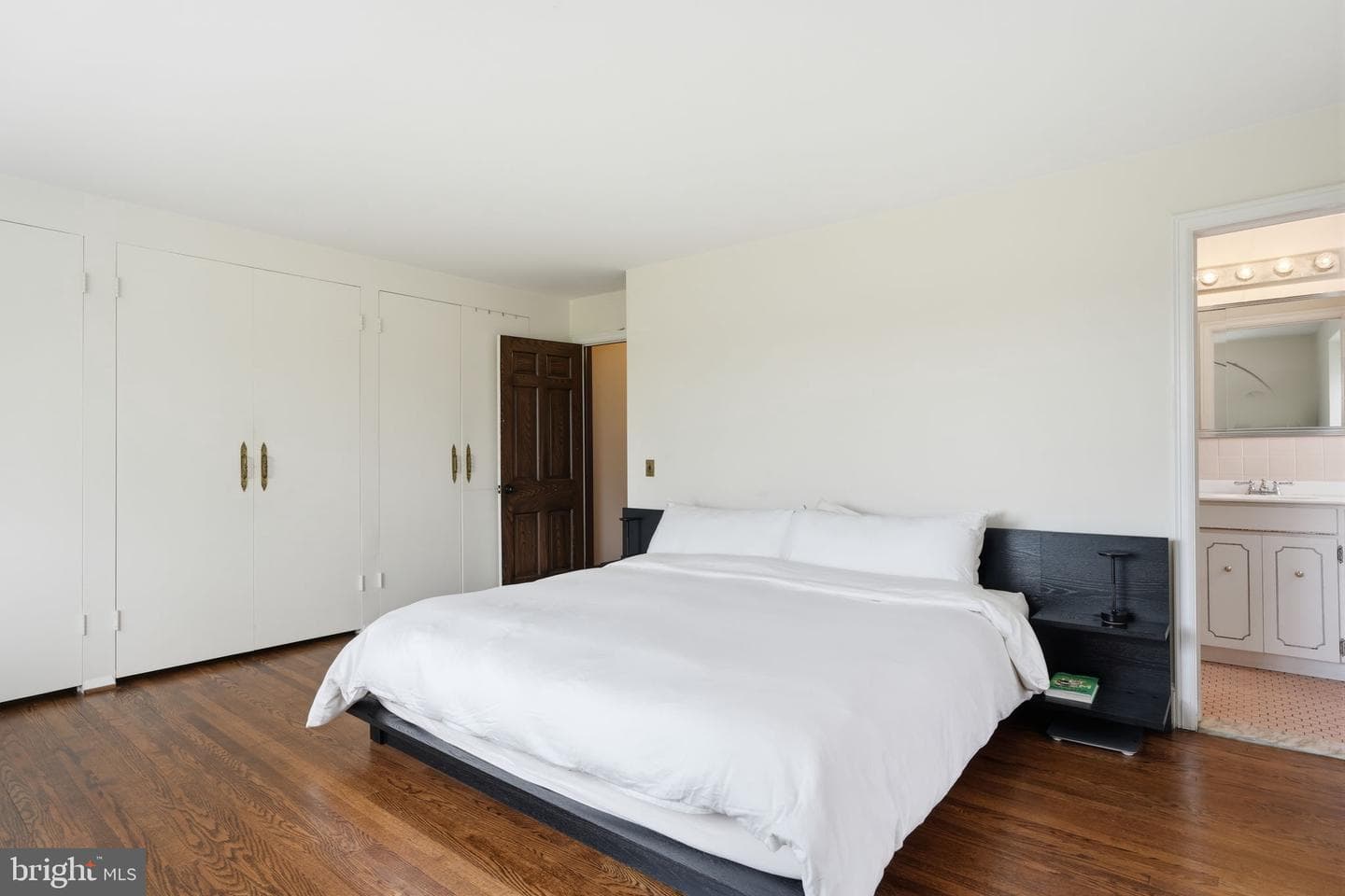 448 Moredon Road photo 21