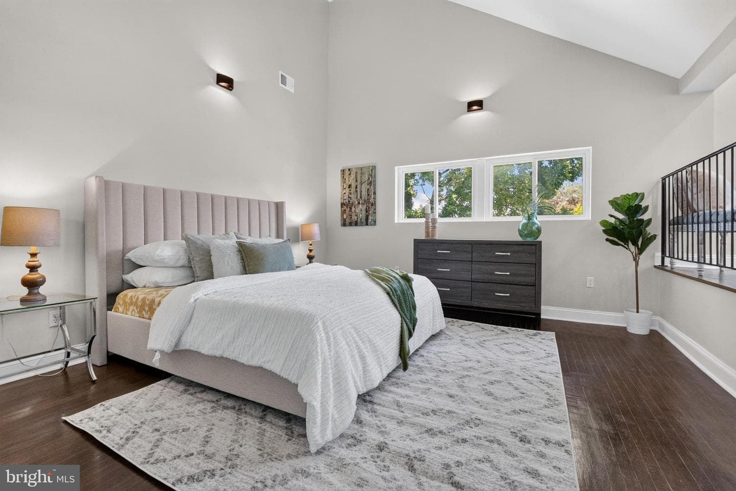 1011 Stanford Drive photo 24