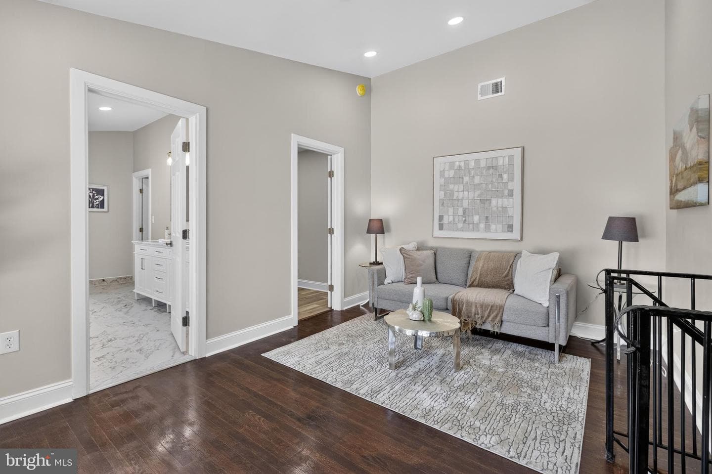 1011 Stanford Drive photo 28