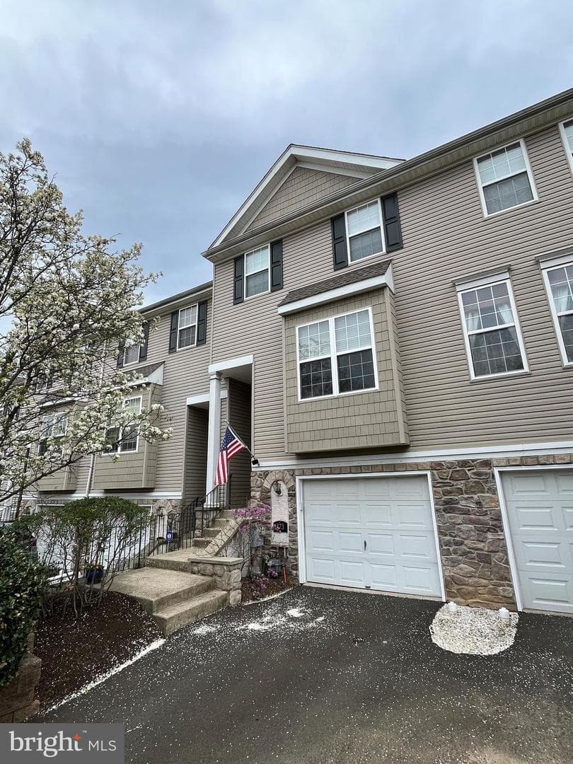 473 Fort Hill Circle