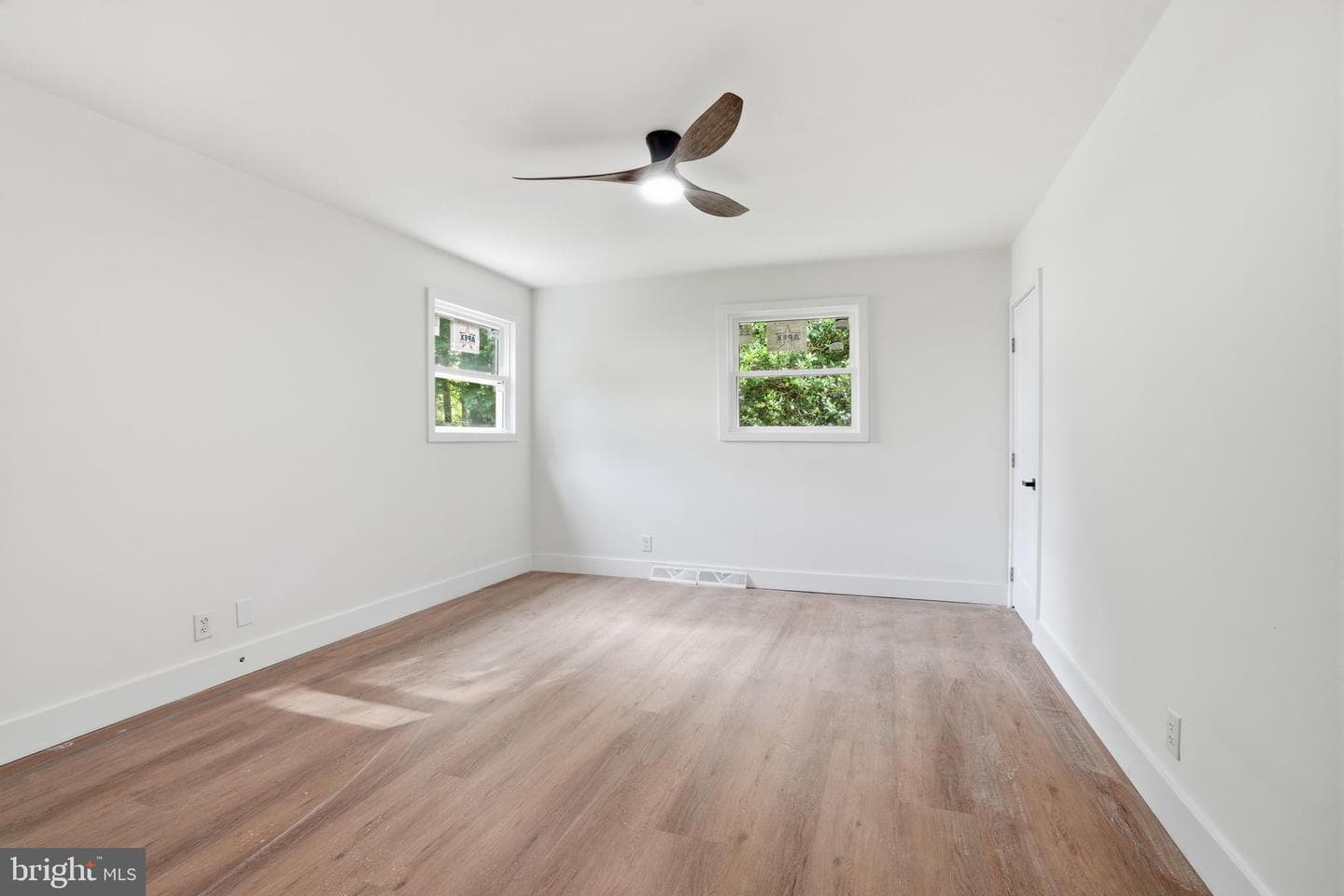 7931 Jenkintown Road photo 31