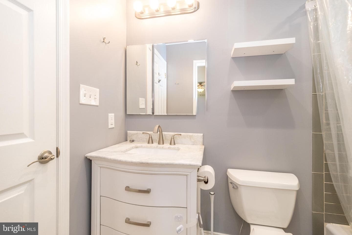 177 Seckel Court photo 34
