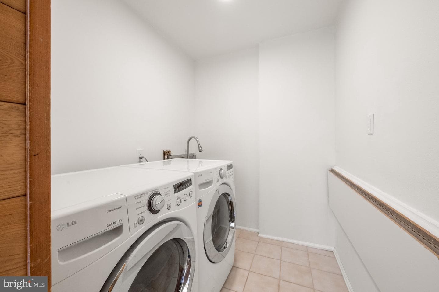 296 Barwynne Road photo 16