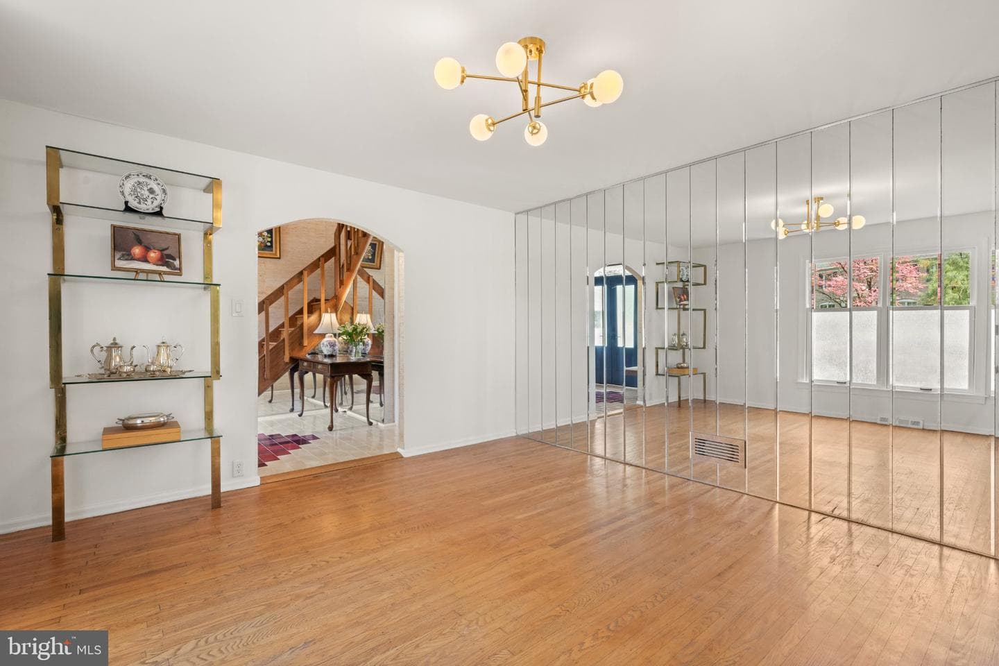 296 Barwynne Road photo 17