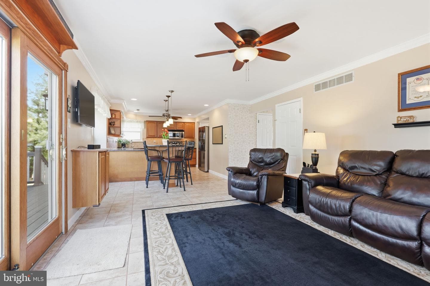327 Abbey Lane photo 14