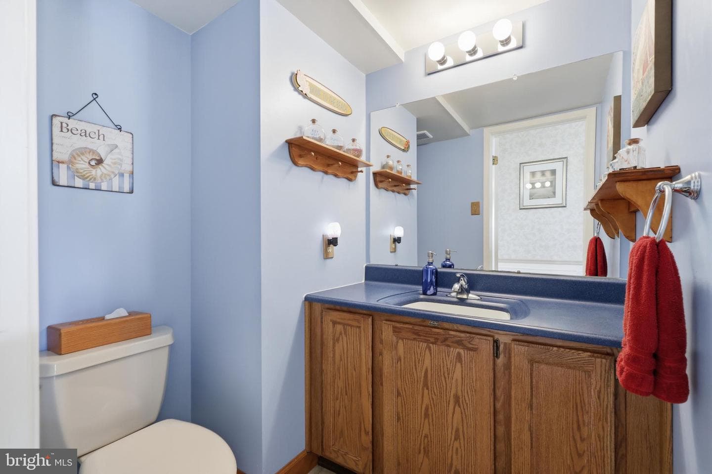 327 Abbey Lane photo 9
