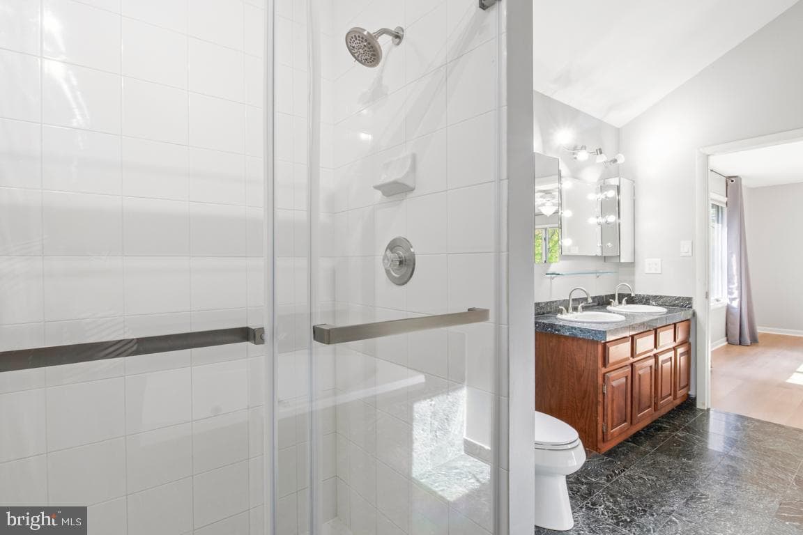 4908 Martha Lane photo 23