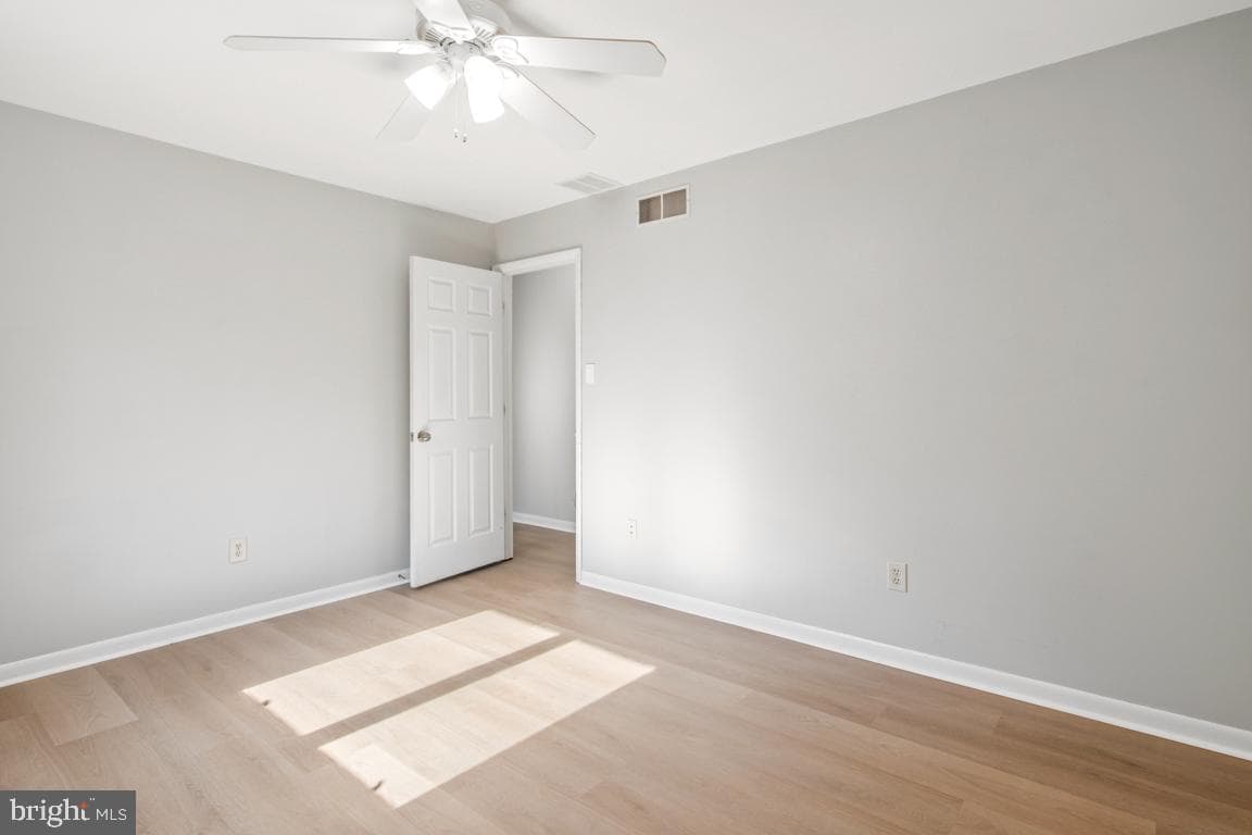 4908 Martha Lane photo 29