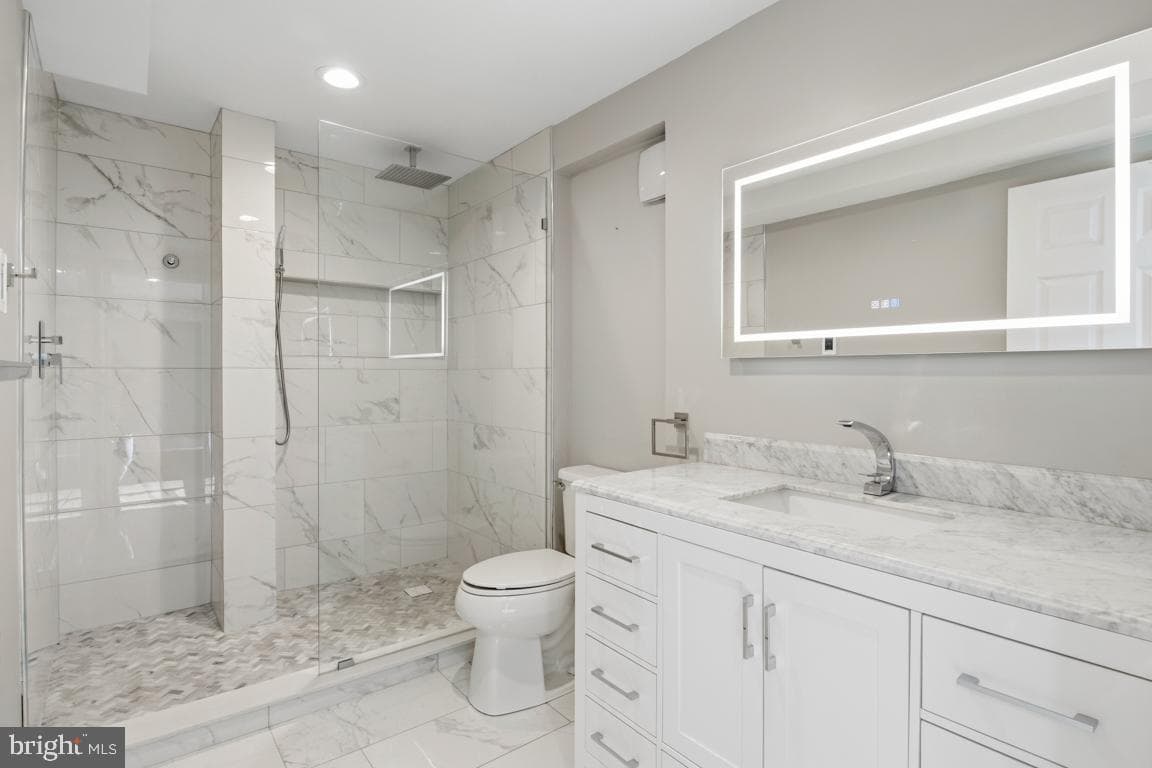 4908 Martha Lane photo 38
