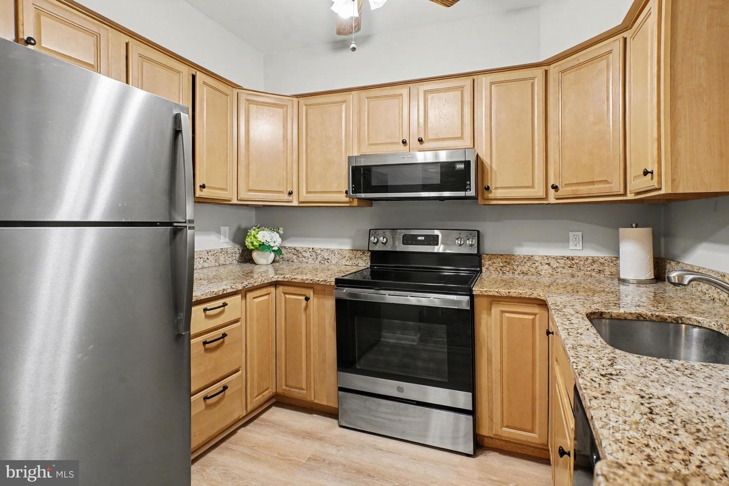 806 Foxmeadow Drive #condo 806 photo 15