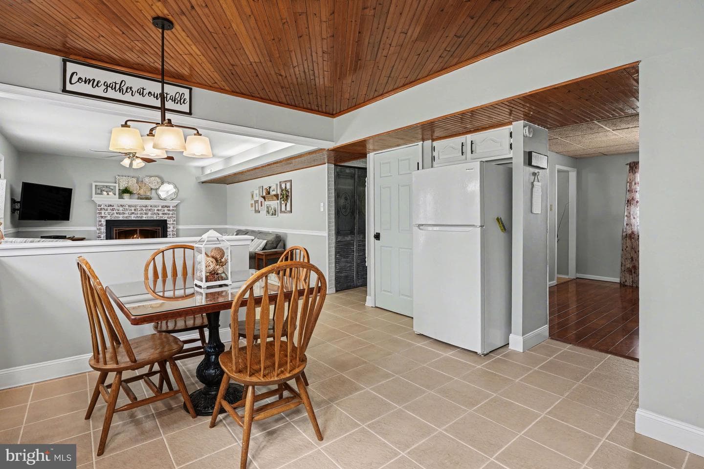2200 Rebecca Drive photo 12