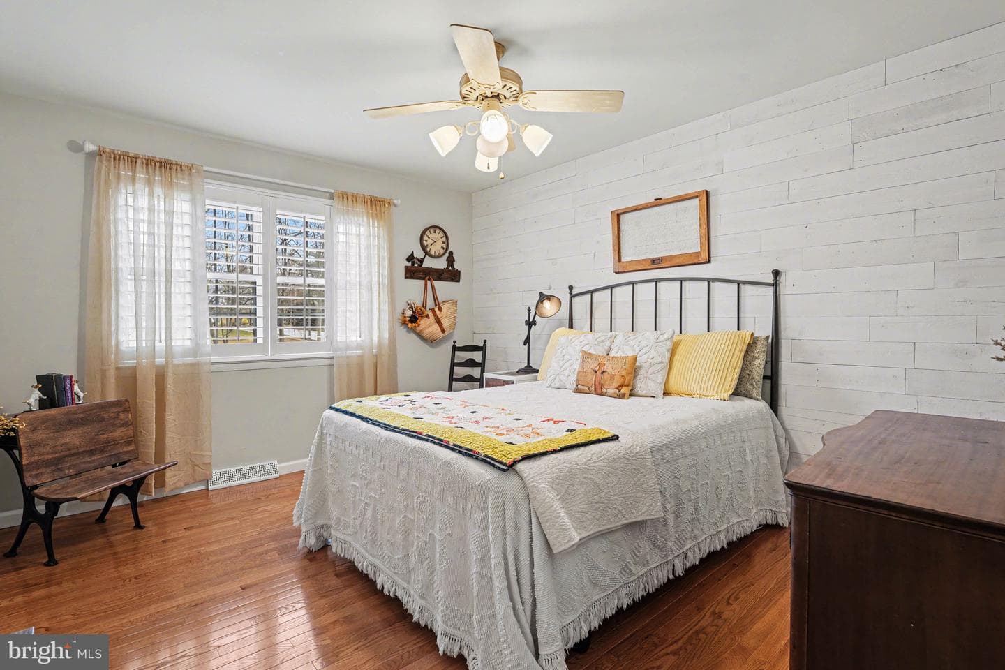 2200 Rebecca Drive photo 34