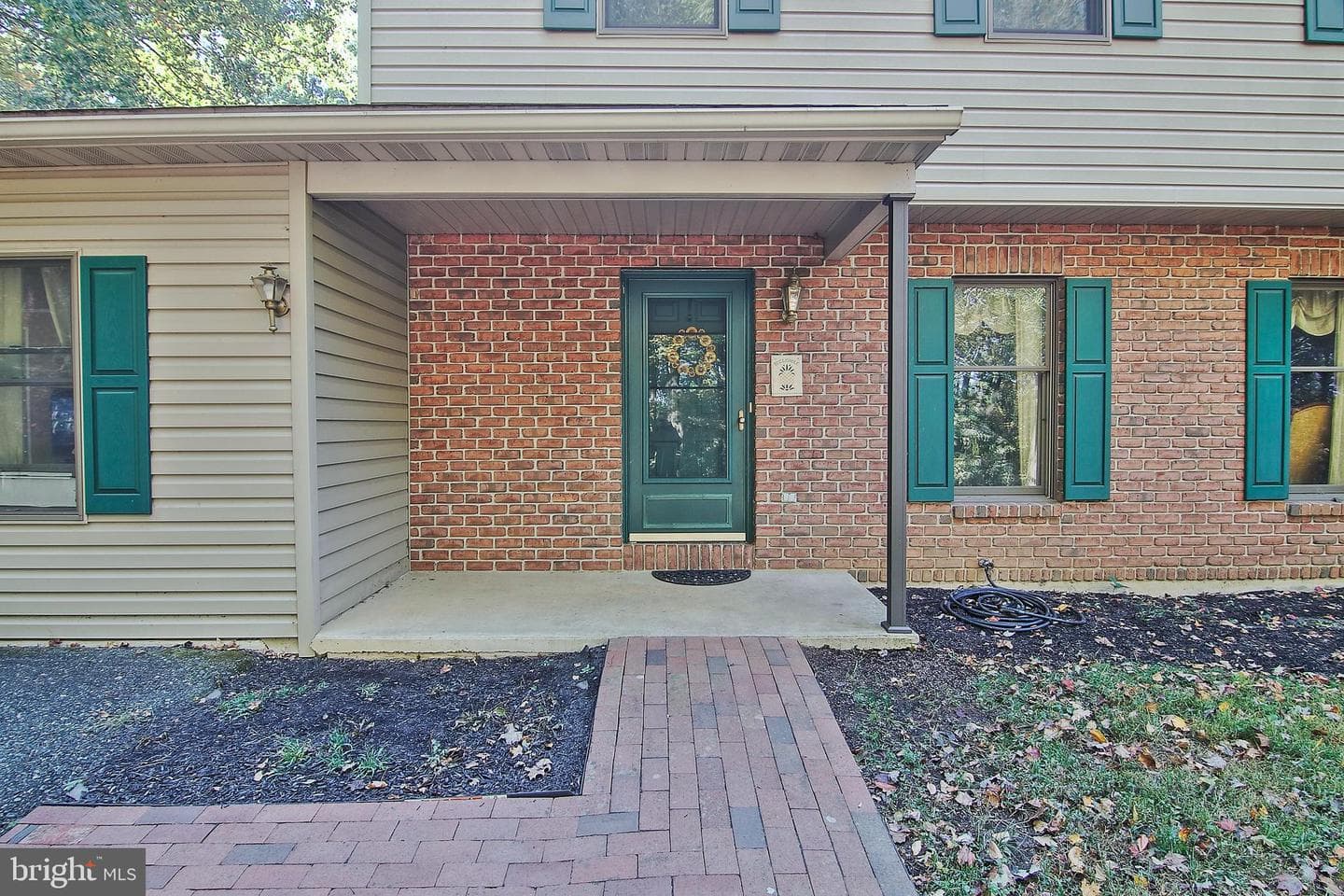 169 Henry Road photo 2
