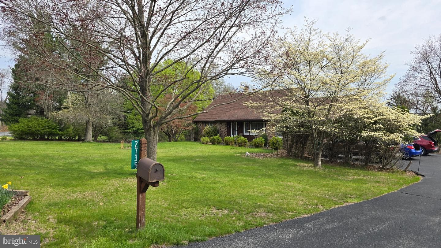 2735 Kutztown Road photo 1