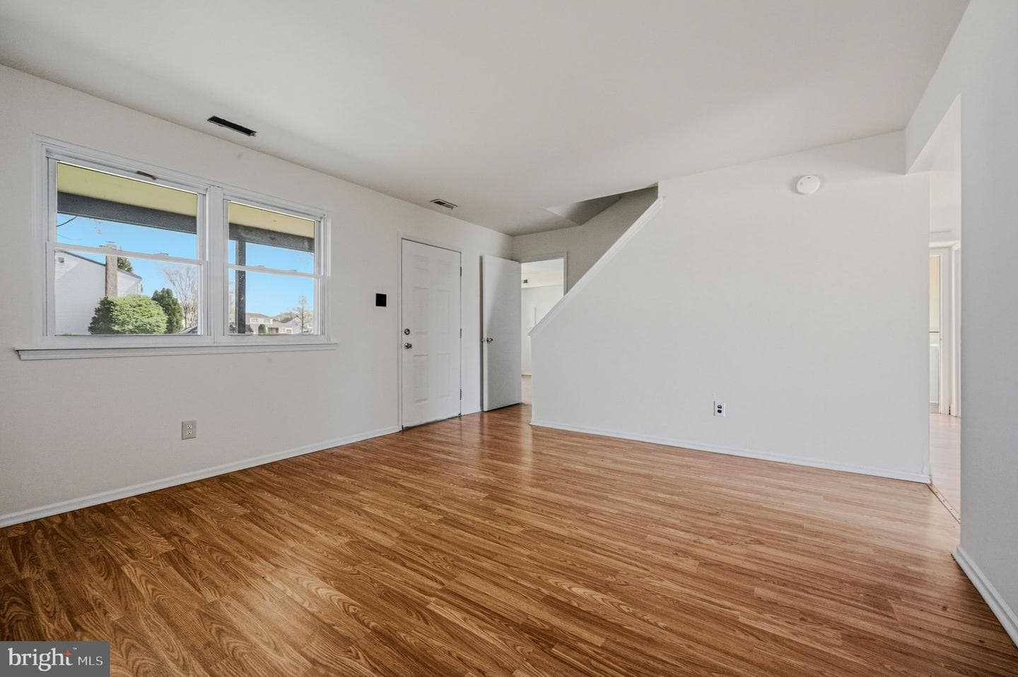 140 Wildflower Drive photo 5